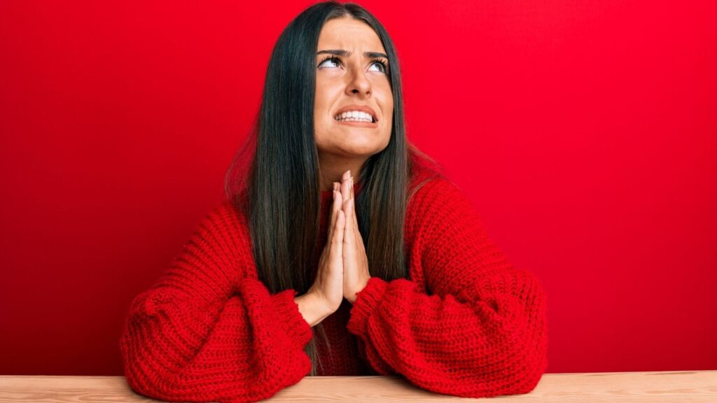 woman pray wish hope (1)