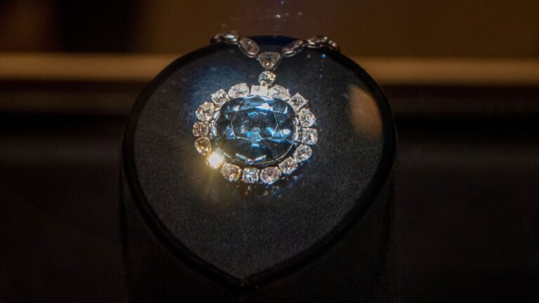 The True Story Behind the Curse of the Hope Diamond