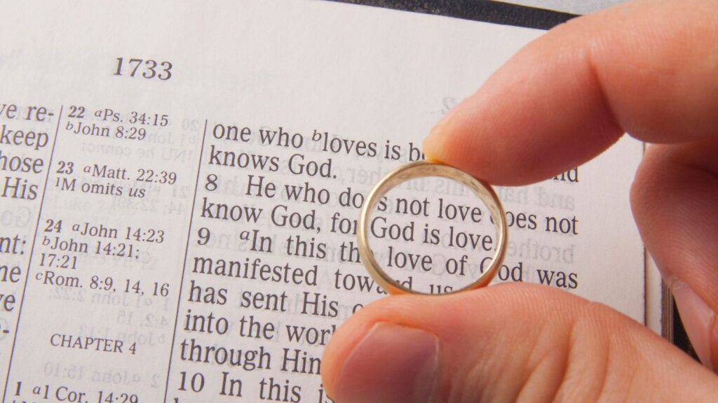 bible verse love ring marry